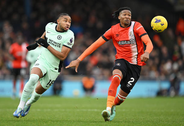 使球队避免 使球队避免